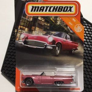 Matchbox '57 Ford Thunderbird MBX City Pink Mauve